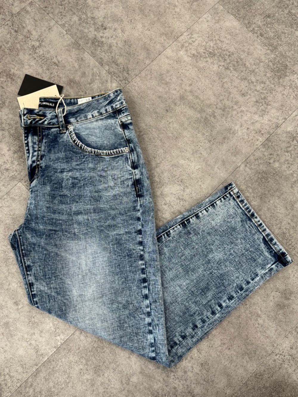 Flamingals Washed Jeans
